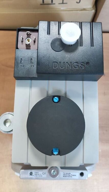 Газовый клапан Dungs DMV 5065/12